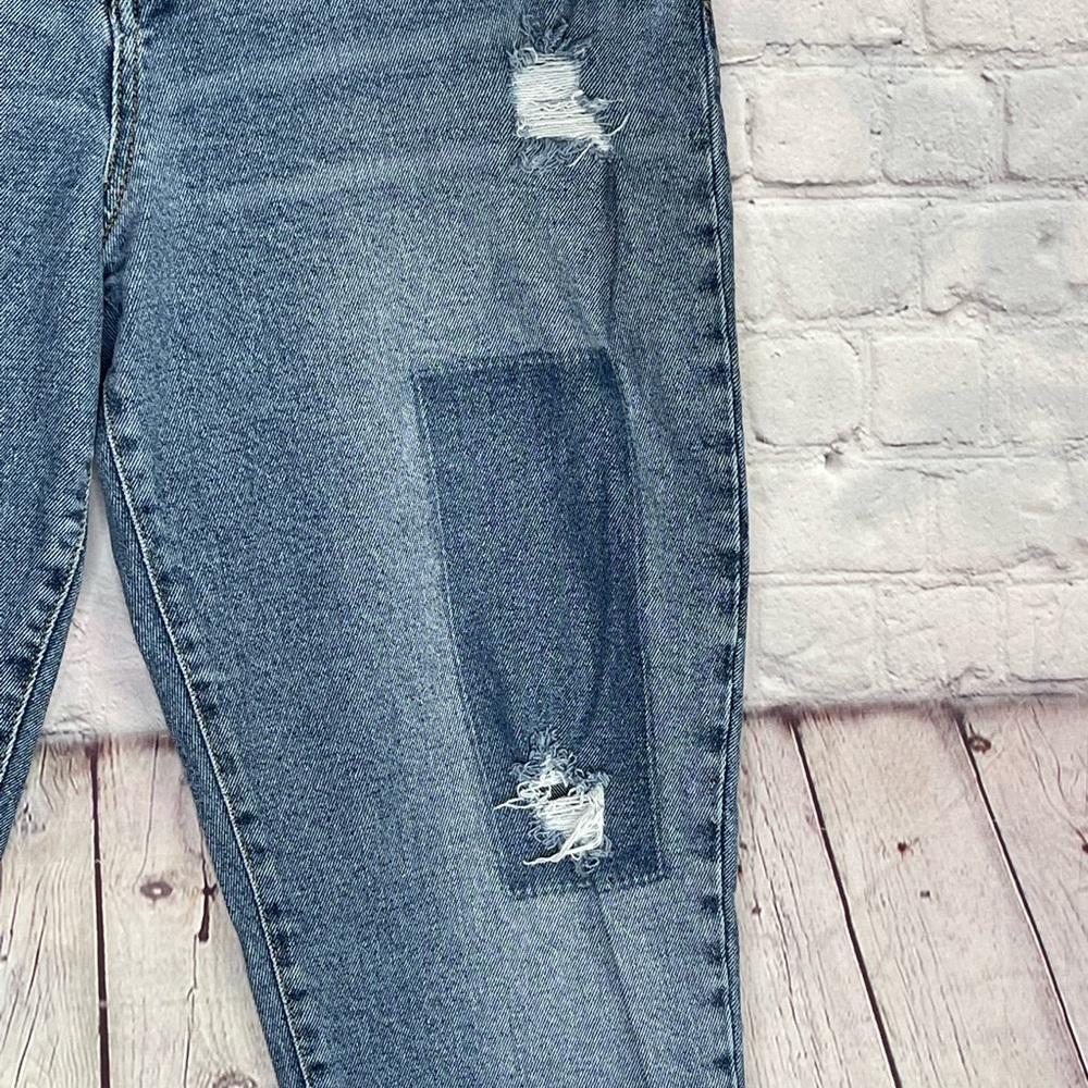 Gap Denim Patchwork, Distressed, True Skinny Jean… - image 4